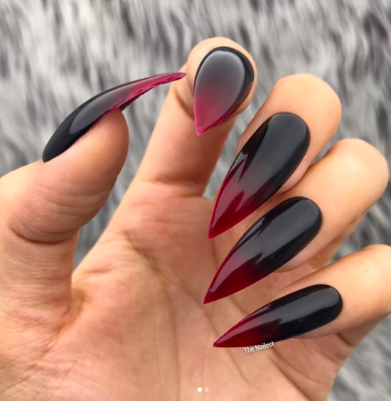 Vampyr naglar ombre